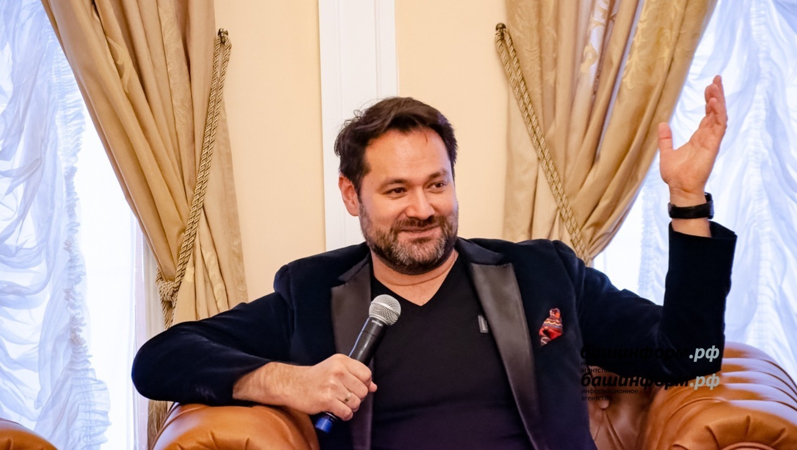 Владимир Путин присвоил Ильдару Абдразакову звание народного артиста России