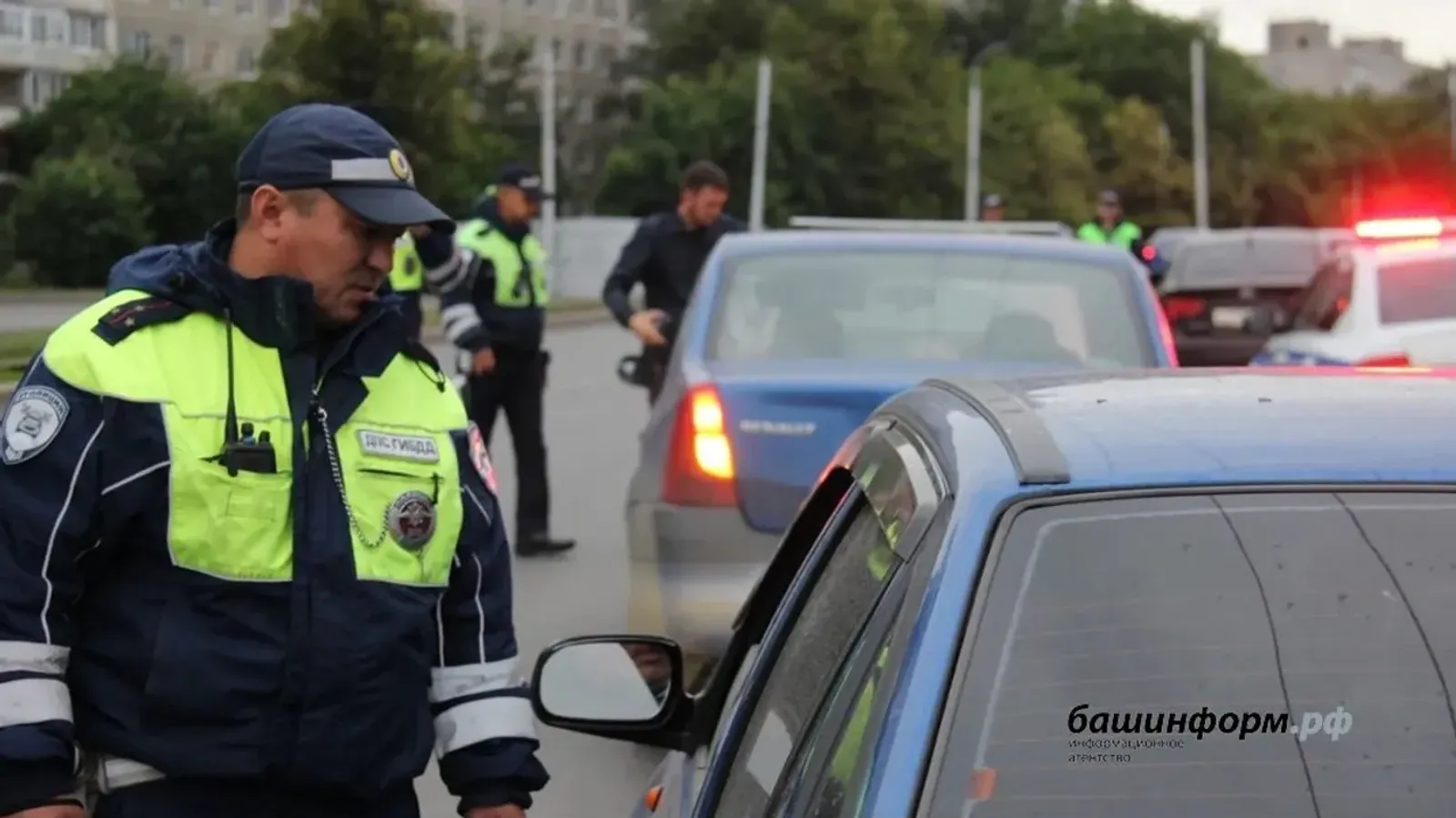 В Уфе выявили восемь нетрезвых водителей за рулём